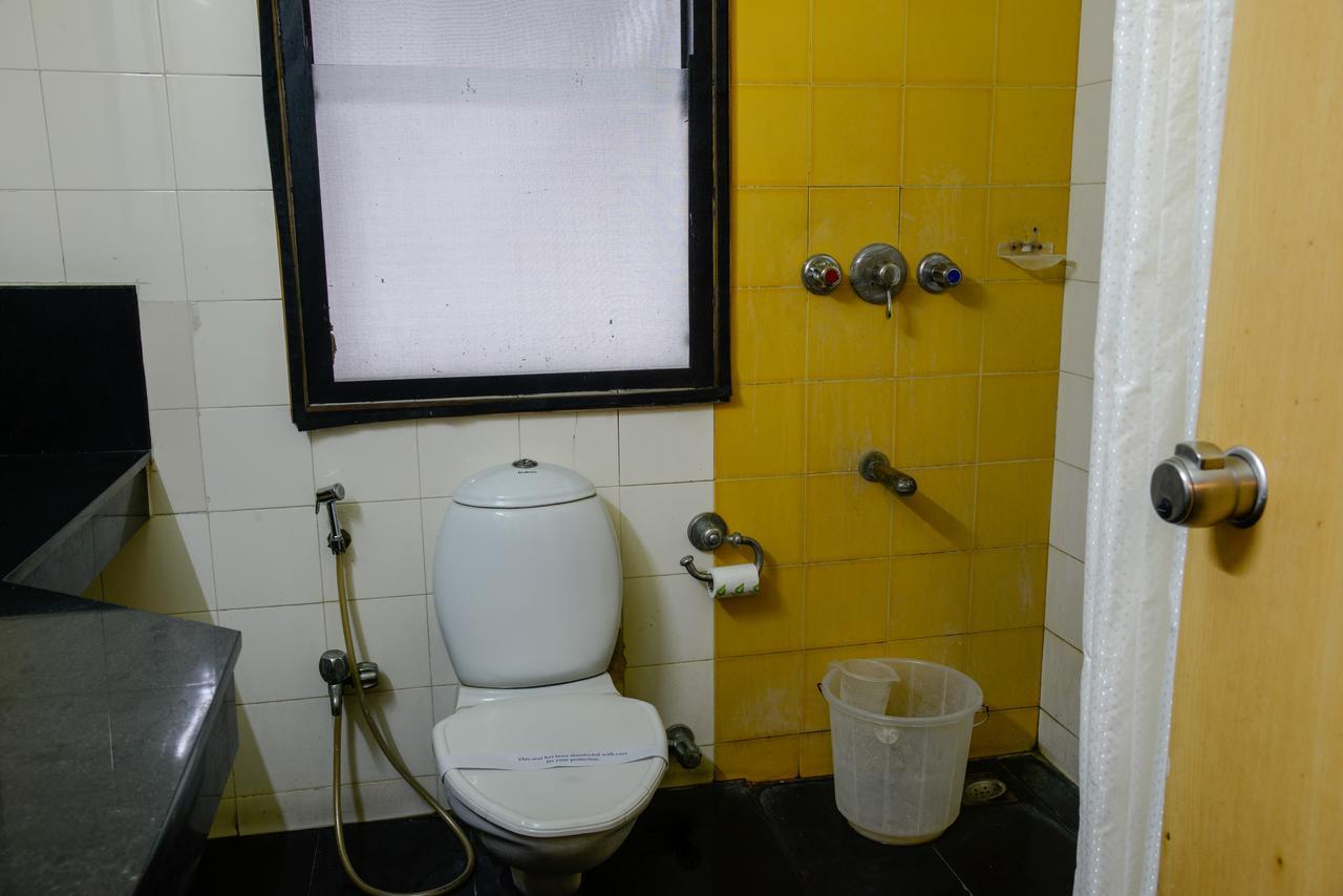 Oyo 14933 Rpr Residency Hotel Chennai Esterno foto