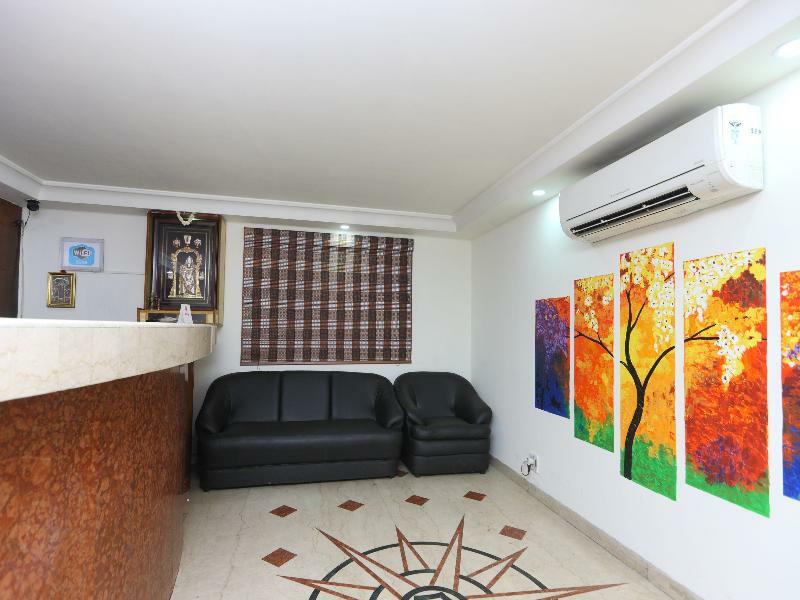 Oyo 14933 Rpr Residency Hotel Chennai Esterno foto