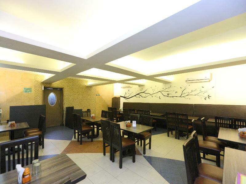 Oyo 14933 Rpr Residency Hotel Chennai Esterno foto