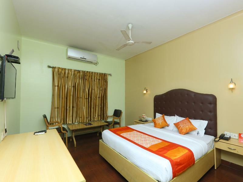 Oyo 14933 Rpr Residency Hotel Chennai Esterno foto
